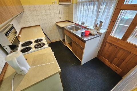 2 bedroom semi-detached house for sale, Lugtrout Lane, Solihull