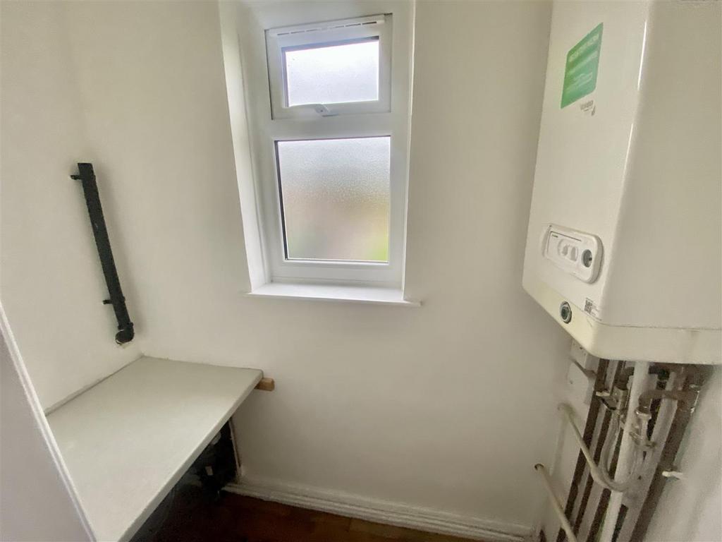 Bramleys Estate Agents - Hepworth Drive - Mirfield