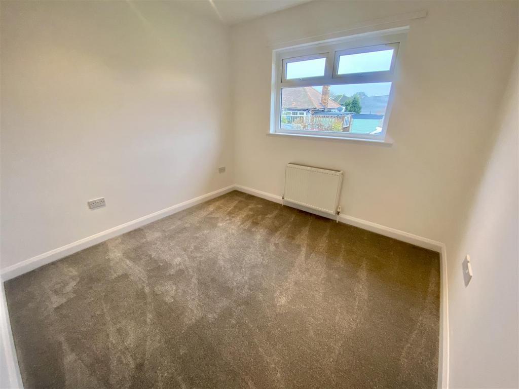 Bramleys Estate Agents - Hepworth Drive - Mirfield