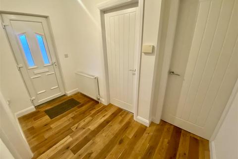 undefined, Hepworth Drive, Mirfield