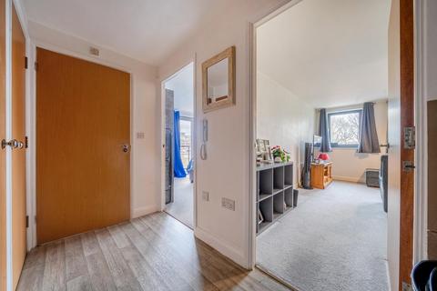 1 bedroom apartment for sale, Mckenzie Court, Maidstone