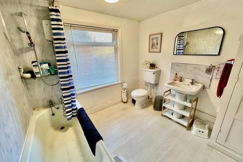 2 bedroom terraced house for sale, Gordon Street, Rothwell, Kettering