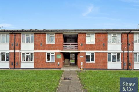1 bedroom flat for sale - Springwell Road, Hounslow TW5