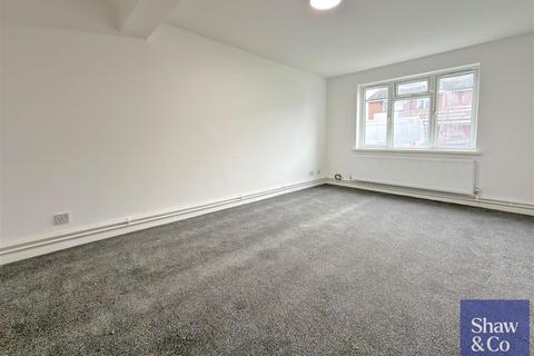 1 bedroom flat for sale, Springwell Road, Hounslow TW5