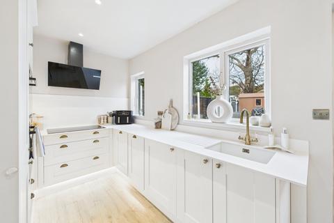 undefined, Winchester Avenue, Worcester, Worcestershire, WR2