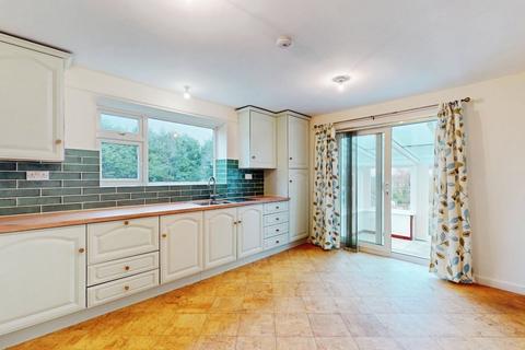 undefined, Ghyll Mount, Yeadon