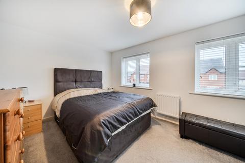 3 bedroom semi-detached house for sale, Watermill Way, Collingtree, Northampton, NN4