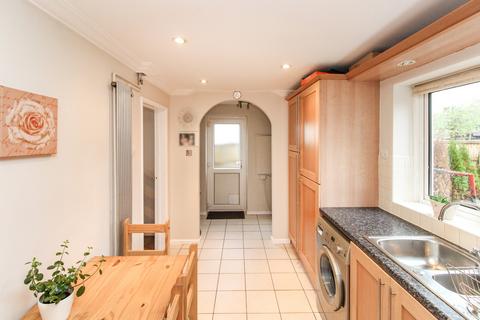 2 bedroom end of terrace house for sale, St. Joan Close, Crawley, West Sussex. RH11 7SW