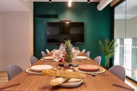 undefined, Apex Gardens, Seven Sisters London N15