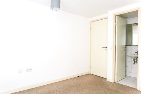 2 bedroom apartment for sale, Royal Quay, Liverpool, Merseyside, L3