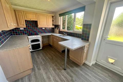 3 bedroom detached house to rent, The Mount, Ringwood, BH24