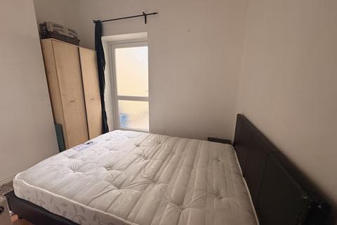 undefined, Cathays Terrace, South Glamorgan CF24