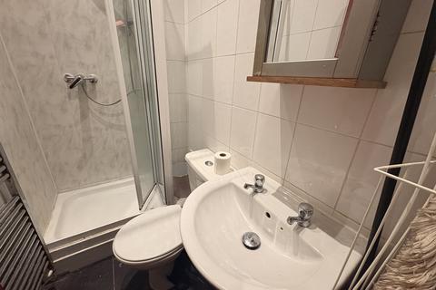 undefined, Cathays Terrace, South Glamorgan CF24