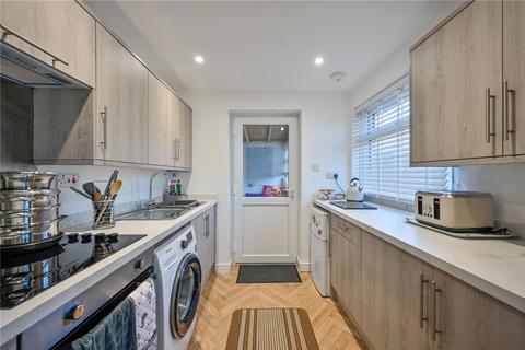 2 bedroom bungalow for sale, Downfield Grove, Parkside, Stafford, Staffordshire, ST16