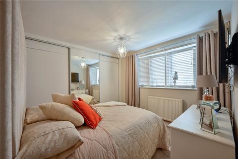 2 bedroom bungalow for sale, Downfield Grove, Parkside, Stafford, Staffordshire, ST16