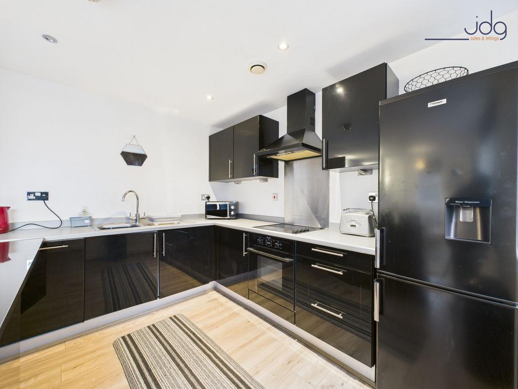 Modern Fitted Kitchen