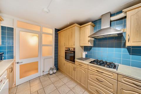 undefined, Murray Road, Northwood