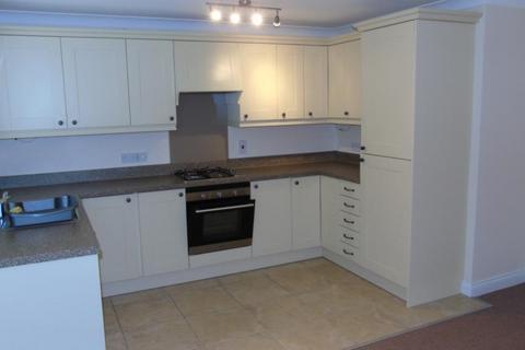 2 bedroom ground floor flat to rent, Foxwood North, Soham, Cambs, CB7