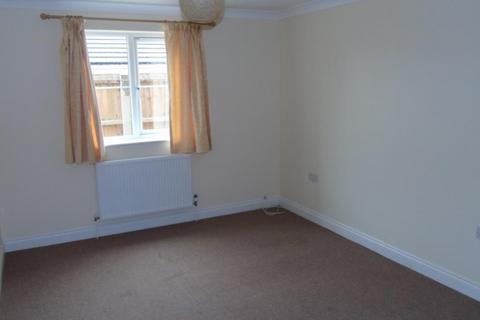2 bedroom ground floor flat to rent, Foxwood North, Soham, Cambs, CB7