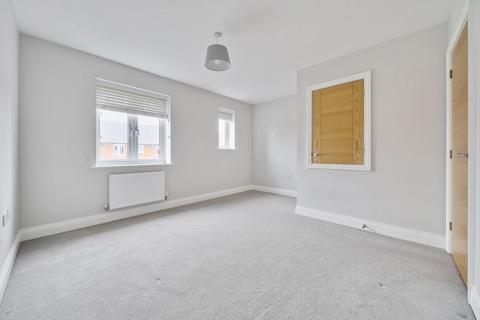 2 bedroom semi-detached house for sale, Pembers Farm Avenue, Fair Oak, Eastleigh, Hampshire, SO50