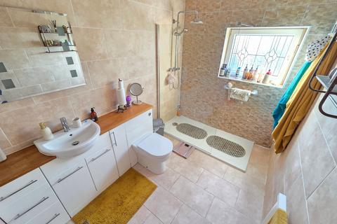 2 bedroom semi-detached house for sale, Albert Street, Cudworth, S72