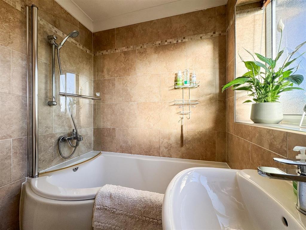 Family bathroom