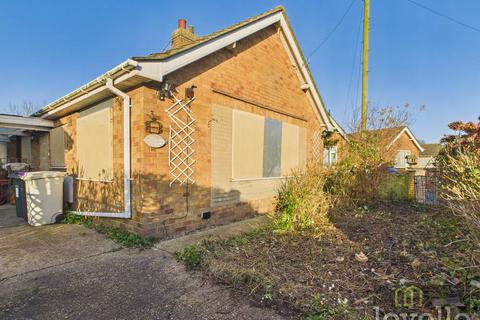 2 bedroom detached bungalow for sale, Ancaster Road, Mablethorpe LN12