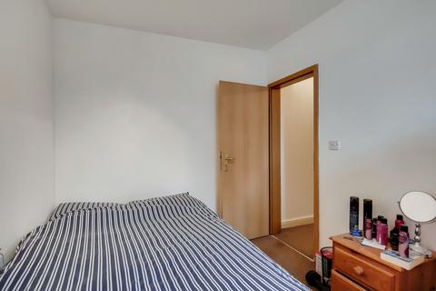 2 bedroom flat to rent, Islip Street, London, NW5