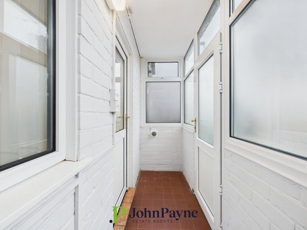 Side Utility Porch