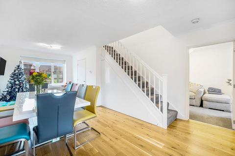 3 bedroom semi-detached house for sale, Annette Close, Spalding