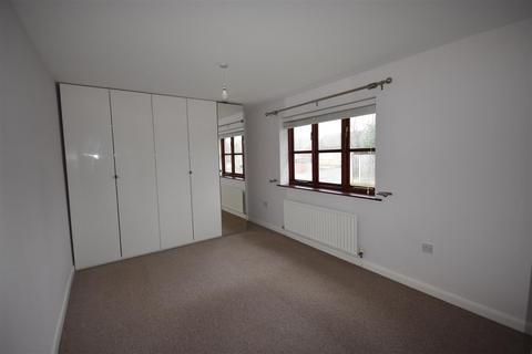 undefined, Swinburne Close, Balderton, Newark