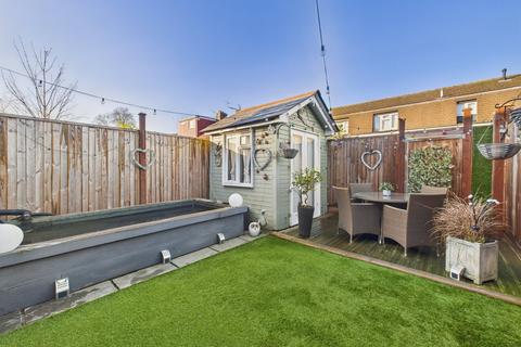 3 bedroom terraced house for sale, New Road, Datchet, Berkshire, SL3