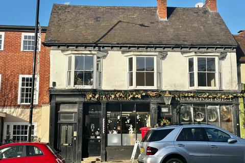 undefined, West Street, Warwick
