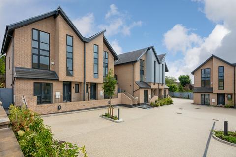 undefined, Aspen Close, Manchester M28