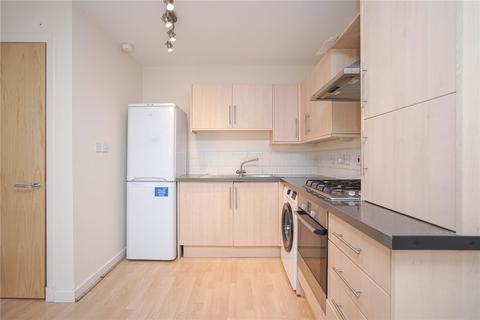 2 bedroom flat to rent, Cumbernauld Road, Glasgow, G33