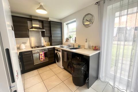 3 bedroom semi-detached house for sale, Latimer Close, Guiseley, Leeds, West Yorkshire, LS20