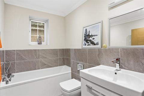 3 bedroom semi-detached house for sale, Stanton Grove, Tadworth