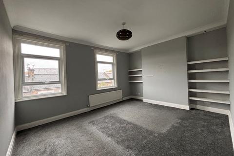 2 bedroom flat for sale, Flat 250, Kilburn Lane, London, W10 4BA