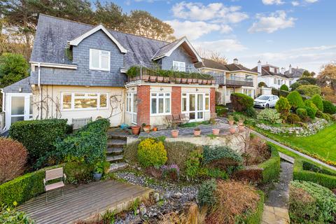 4 bedroom house for sale, Stoke Road, Noss Mayo