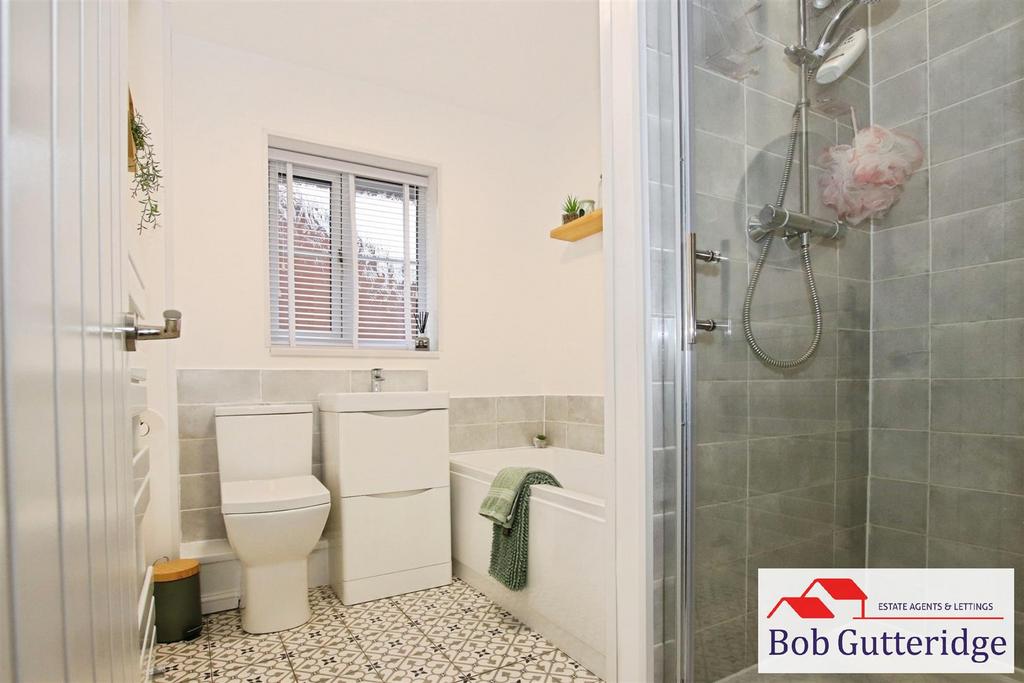 Four piece bathroom