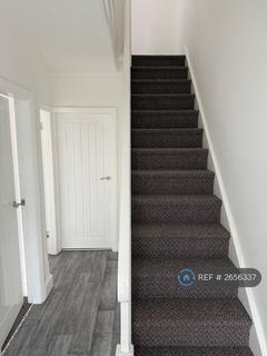 3 bedroom terraced house to rent, Macdonald Road, Coventry, CV2