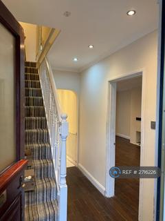 2 bedroom terraced house to rent, Standfield Road, London, RM10