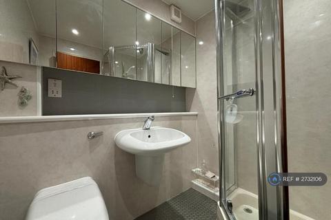 undefined, Oakshaw Street East, Paisley, PA1