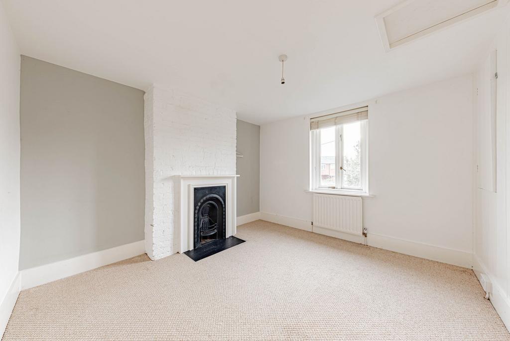 Bedroom Two (2)