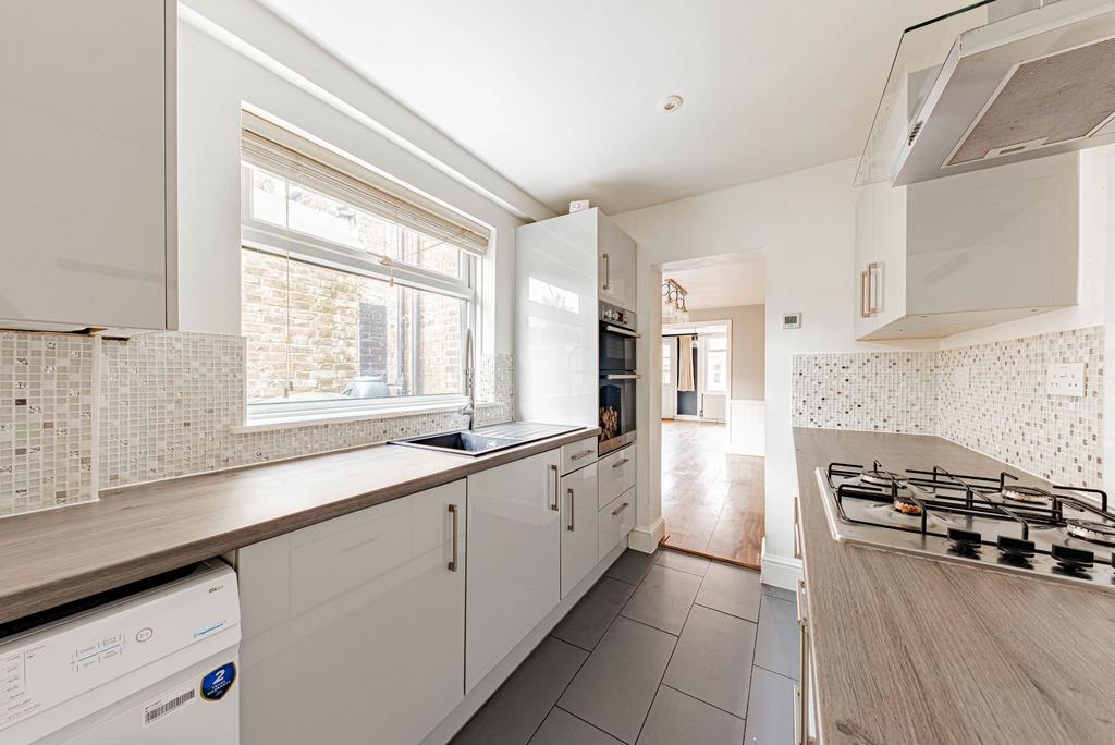 Kitchen (1)