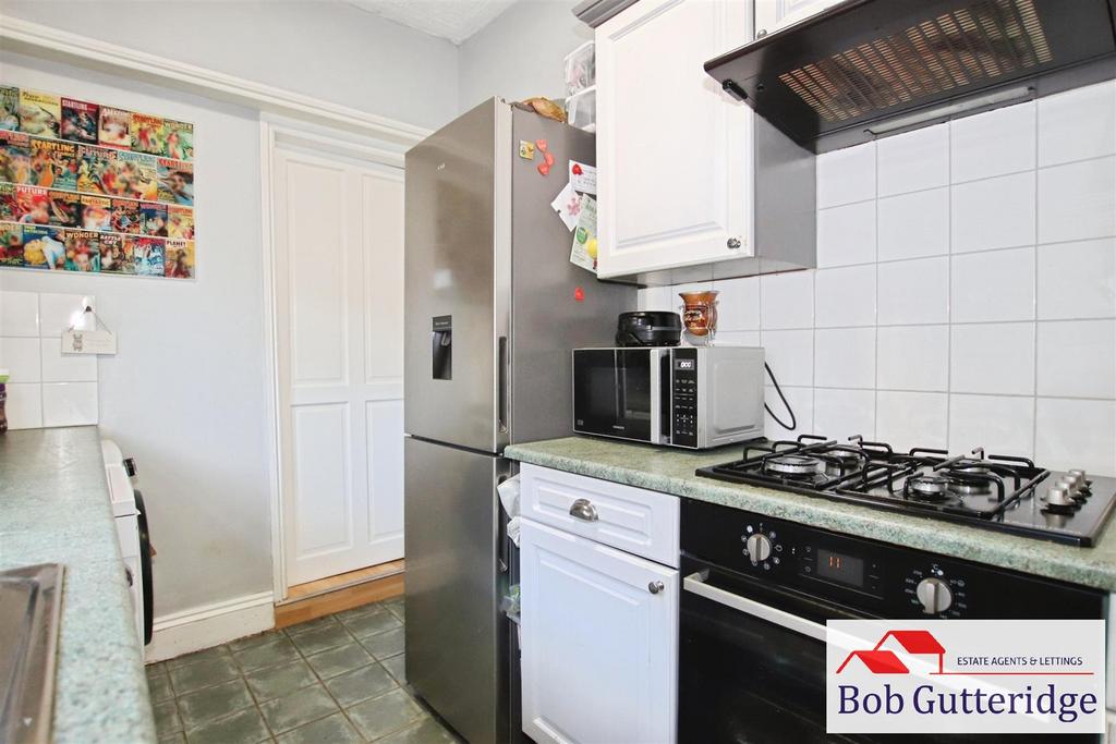 Fitted kitchen