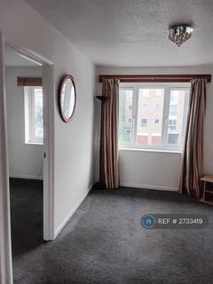 undefined, Westmoreland Drive, Sutton, SM2