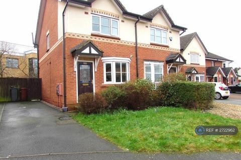 2 bedroom semi-detached house to rent, Beaford Road, Manchester, M22