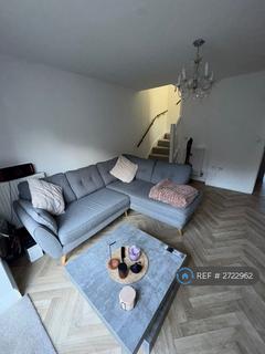 2 bedroom semi-detached house to rent, Beaford Road, Manchester, M22