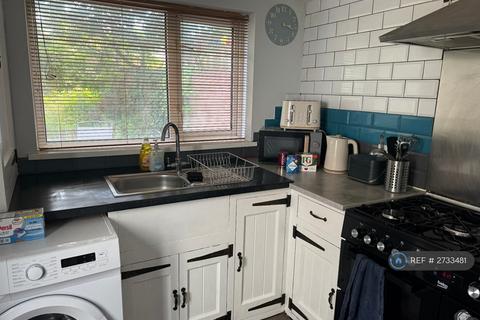 4 bedroom terraced house to rent, Planet Street, Cardiff, CF24